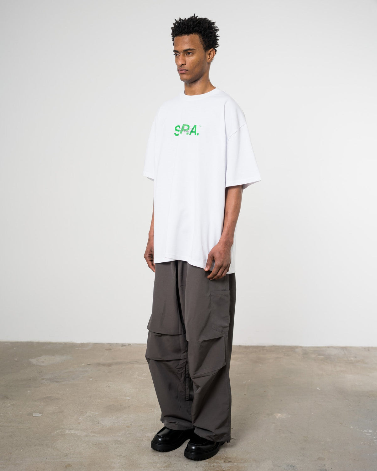 Italic Green T-shirt - White