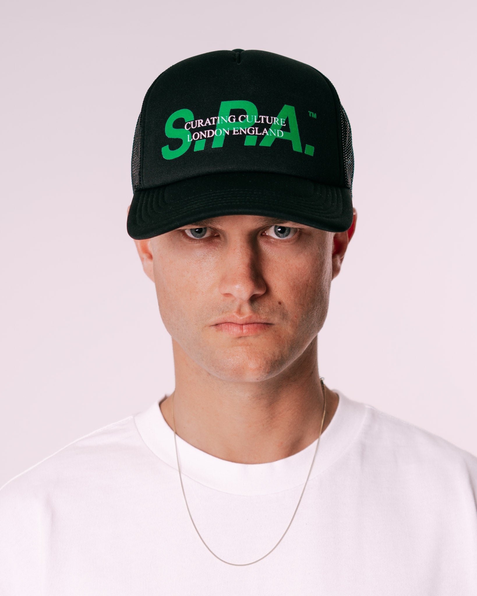 Italic Green Trucker Cap - Black / Black